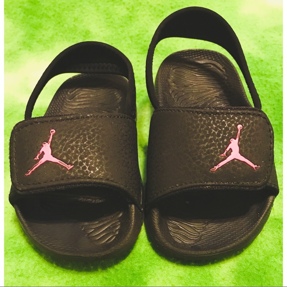 Jordan’s Sandals (GIRL)